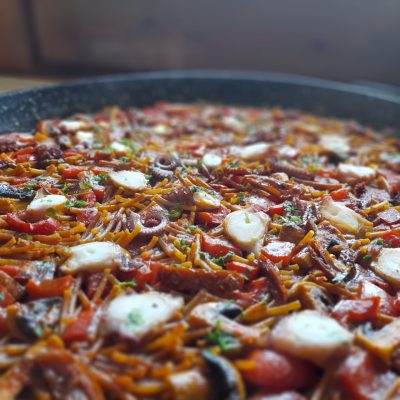 Foto plato_ fideuá de pulpo